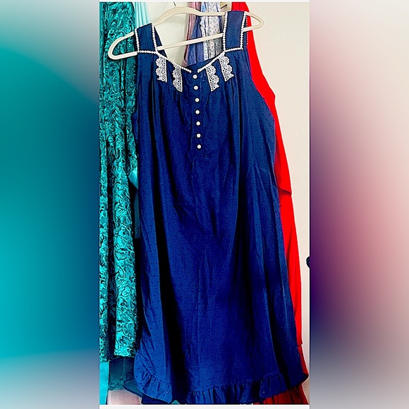 nightgown/dress 100% cotton navy blue W/white lace on front/straps ruffle bottom - Picture 2 of 6